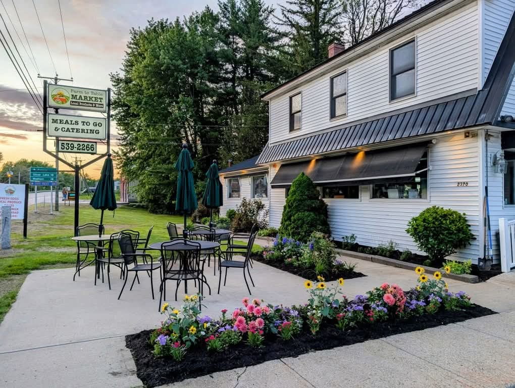 Farm to Table outside